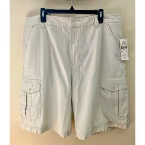 NWT Quik Silver Edition Khaki Shorts, Size 38